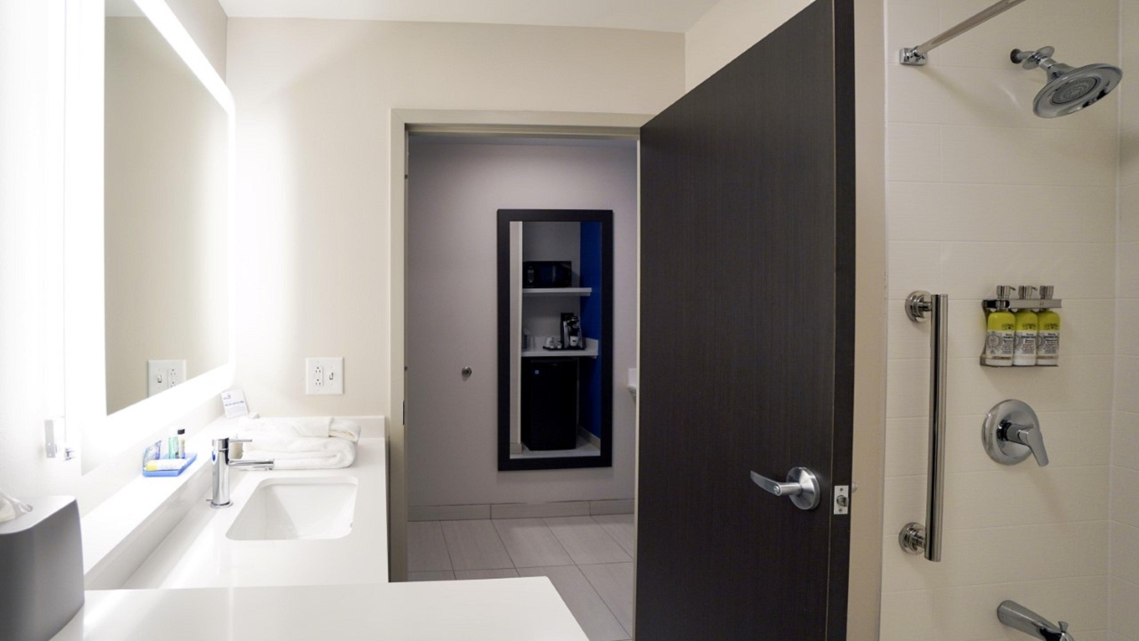 Holiday Inn Express & Suites Franklin - Berry Farms By Ihg Dış mekan fotoğraf