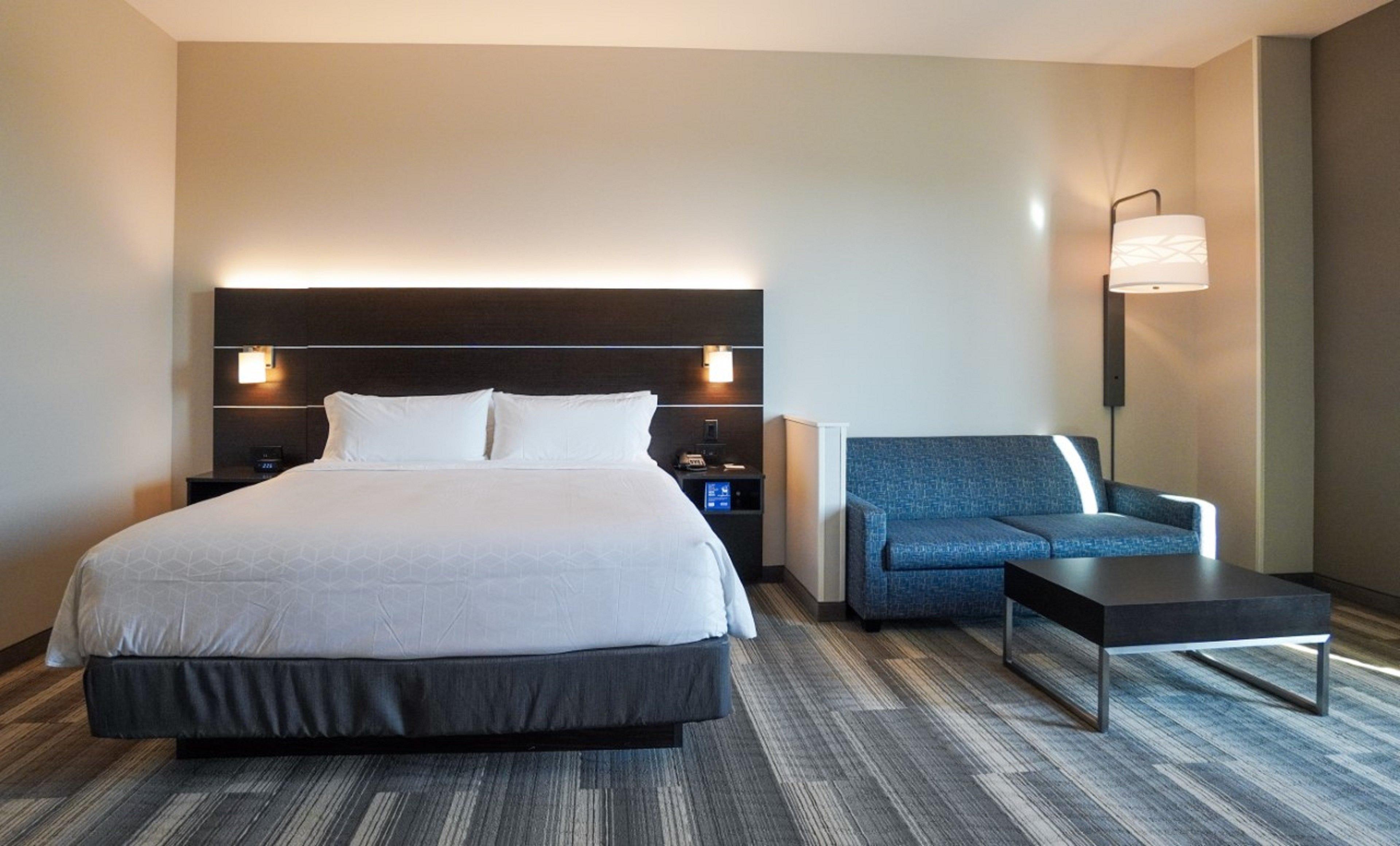 Holiday Inn Express & Suites Franklin - Berry Farms By Ihg Dış mekan fotoğraf
