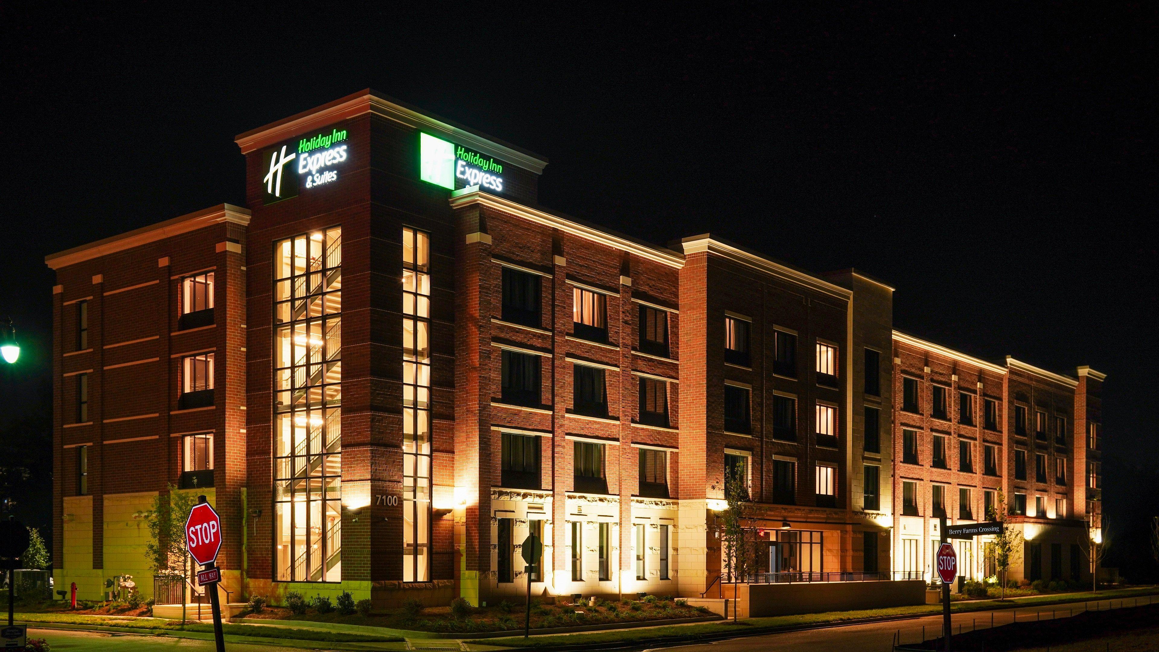 Holiday Inn Express & Suites Franklin - Berry Farms By Ihg Dış mekan fotoğraf